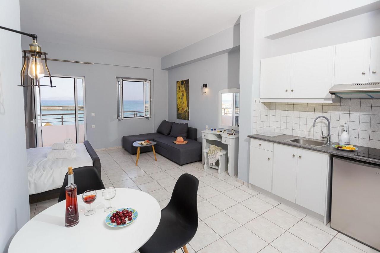 Sole Mare Seaside Apartments Γούβες Εξωτερικό φωτογραφία