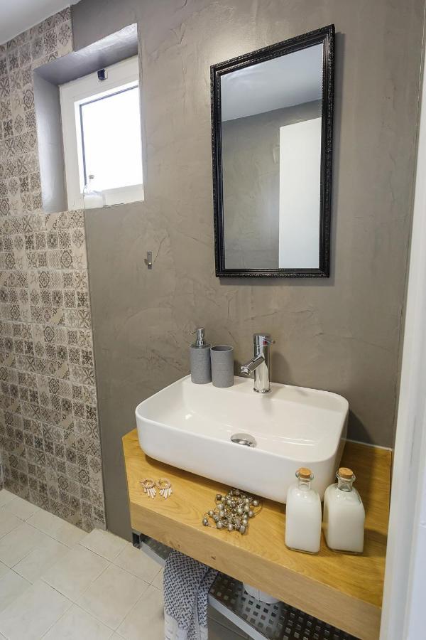 Sole Mare Seaside Apartments Γούβες Εξωτερικό φωτογραφία