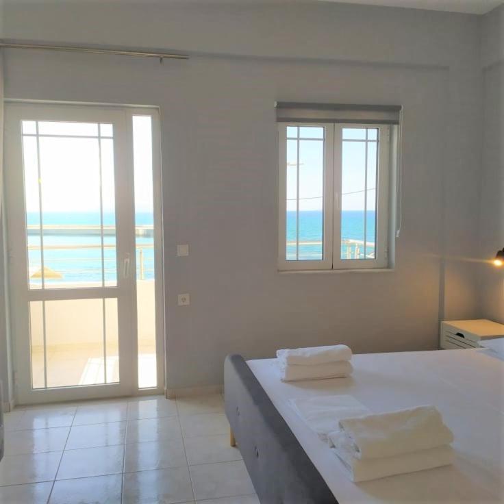 Sole Mare Seaside Apartments Γούβες Εξωτερικό φωτογραφία