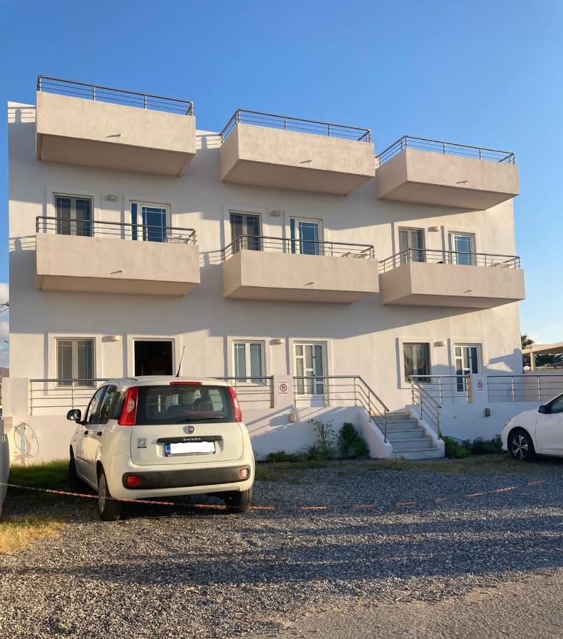 Sole Mare Seaside Apartments Γούβες Εξωτερικό φωτογραφία